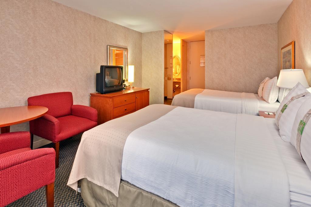Holiday Inn Montreal Midtown 客房 照片